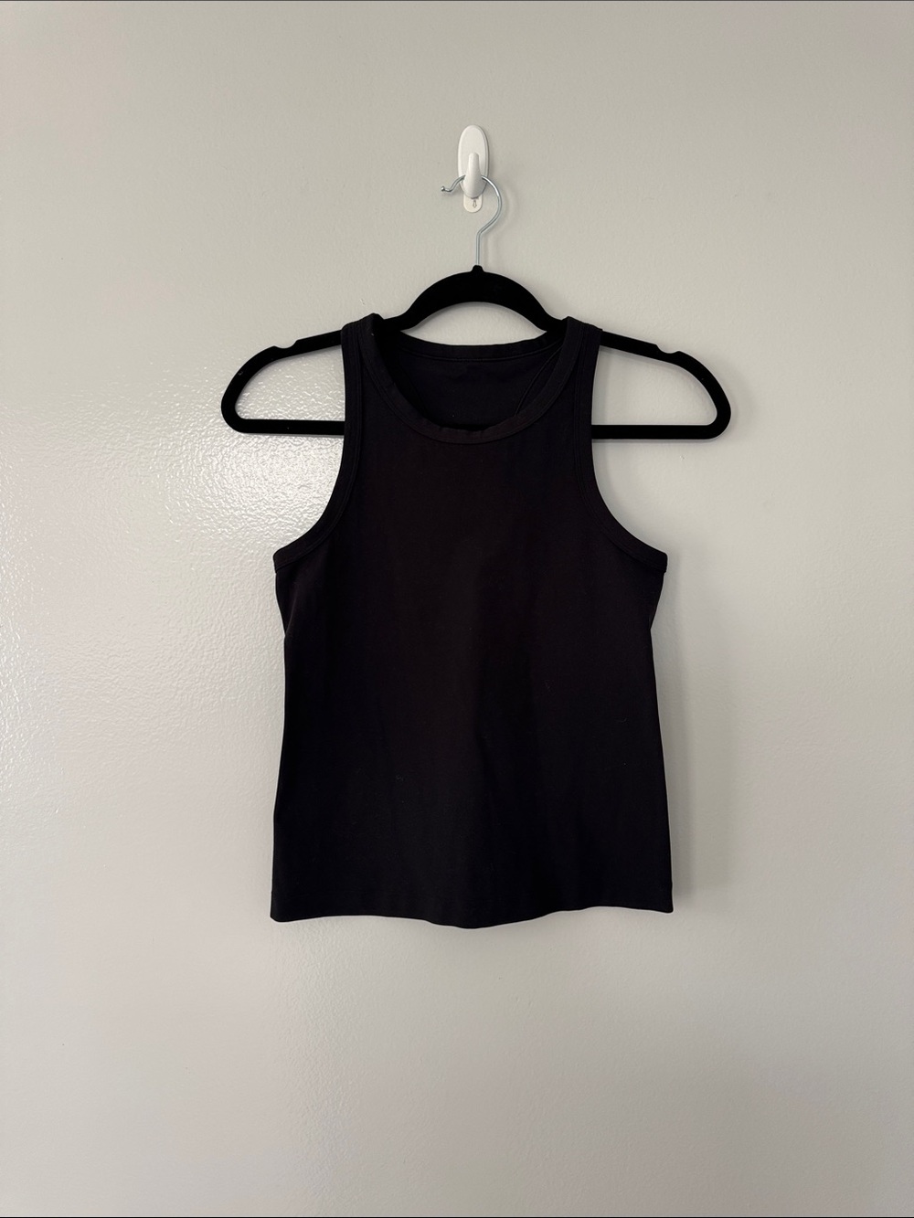 Lululemon Racerback Tank Size based on measurements 6 Black Gym Workout Yoga